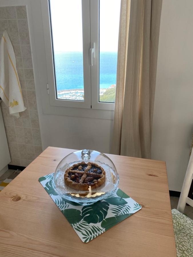 “Da Senso” Relax Nel Verde Vista Mare 菲纳莱利古雷 外观 照片